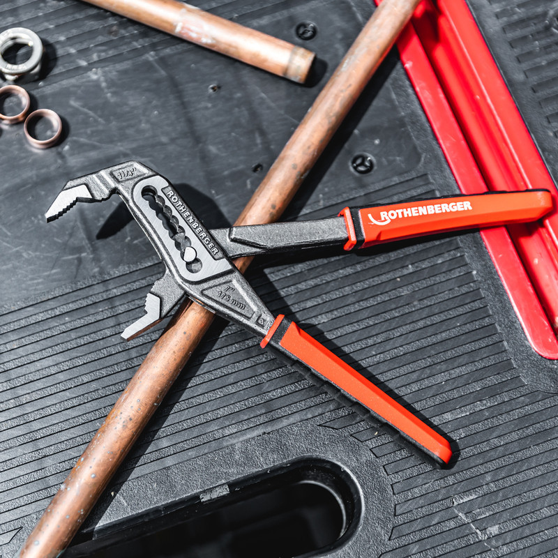 Kềm ống nước ROGRIP M